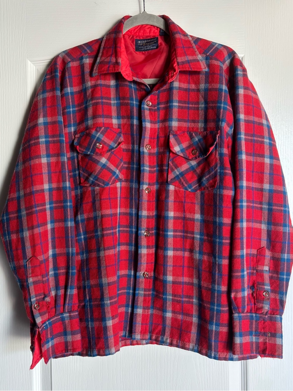 Vintage wool o the west wool plaid shirt jacket men’s size medium red *flaw*